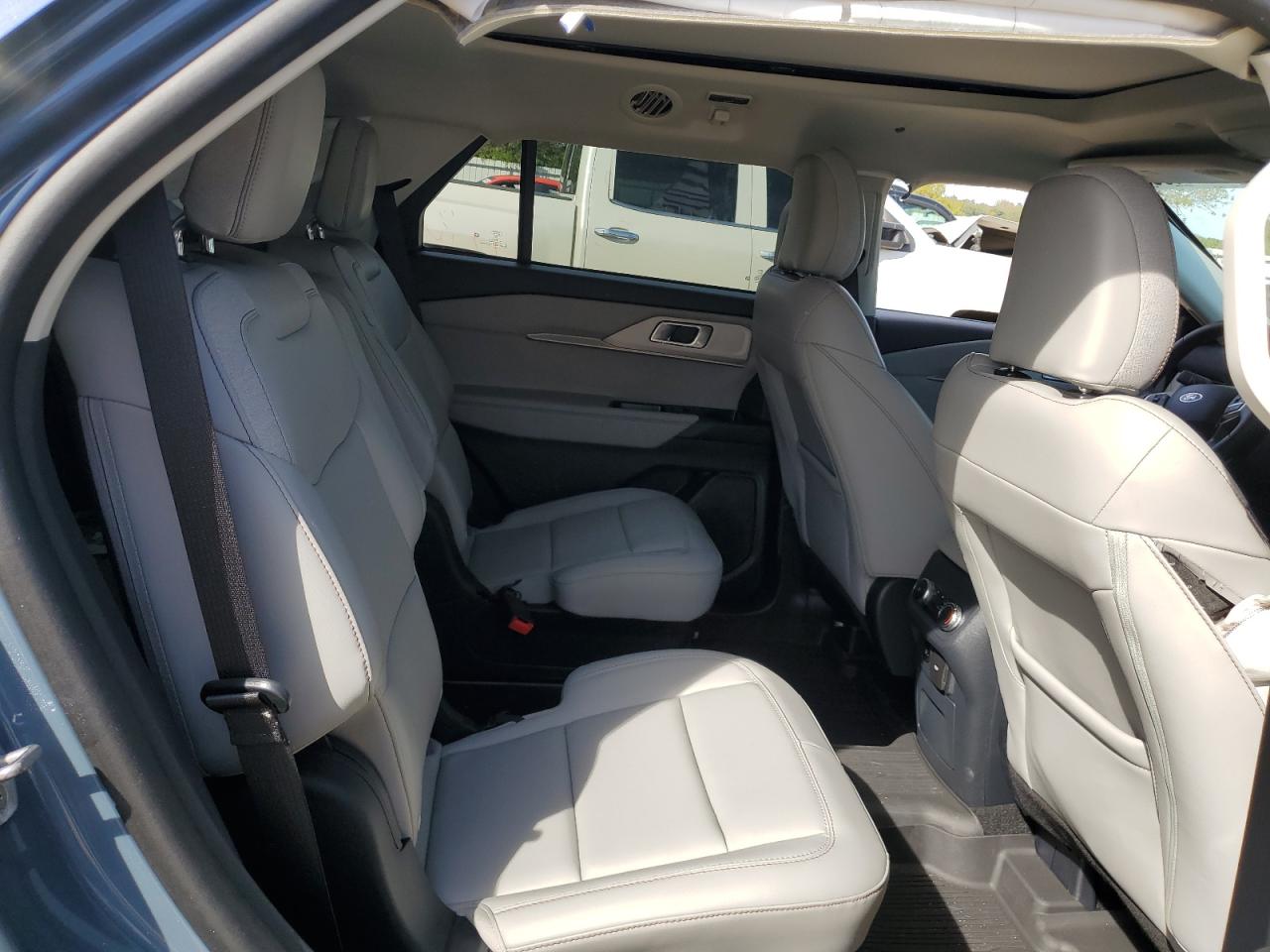 FORD EXPLORER ACTIVE