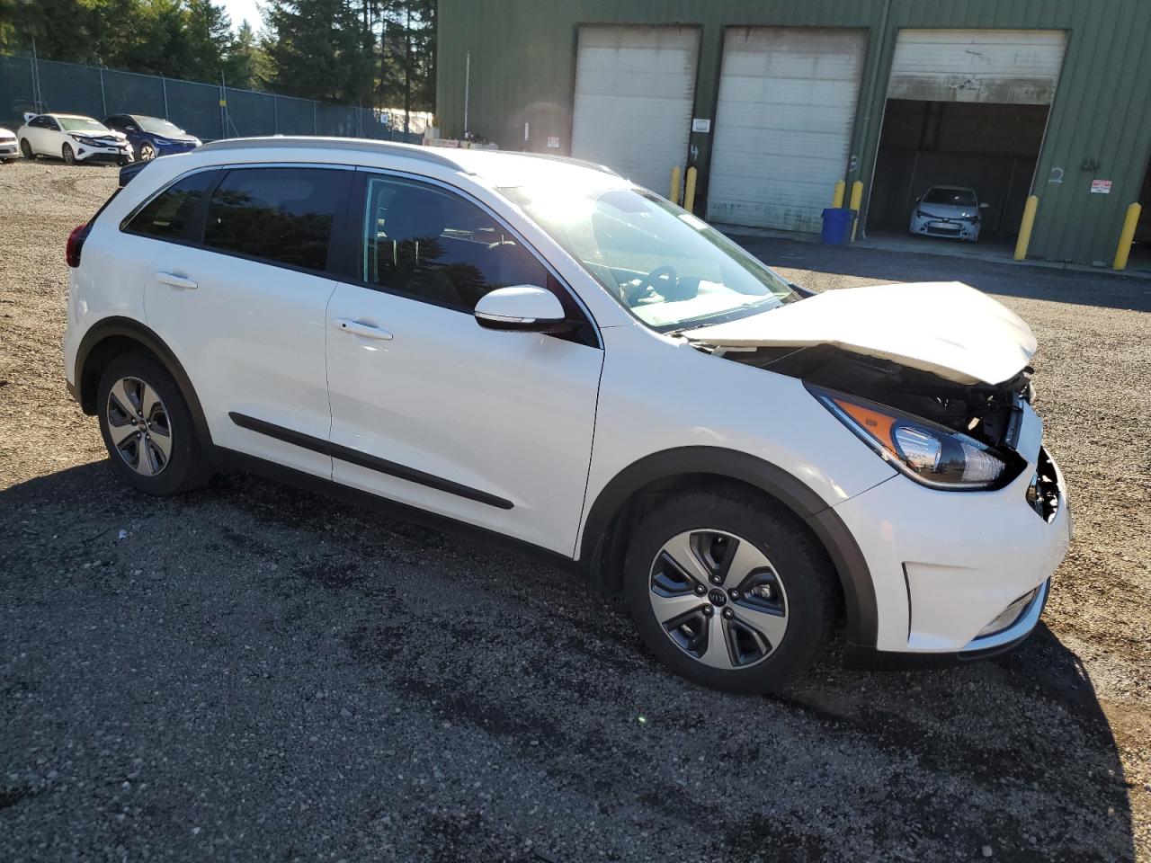 KIA NIRO EX