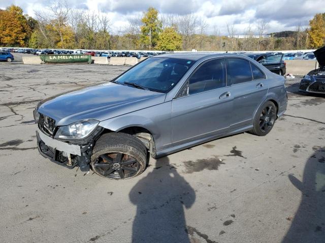 2014 MERCEDES-BENZ C 300 4MAT - WDDGF8AB0EG247910