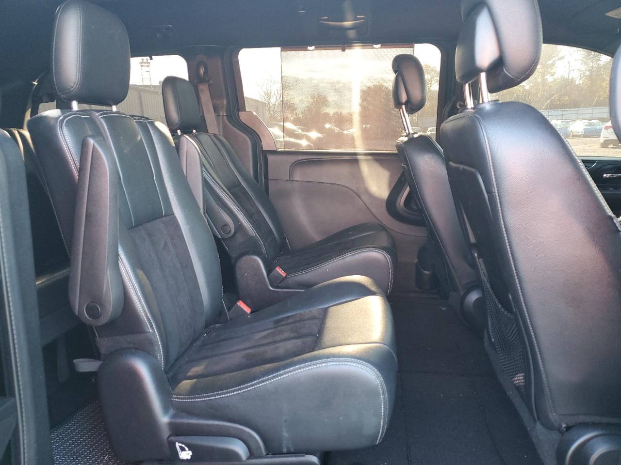 DODGE GRAND CARAVAN SXT