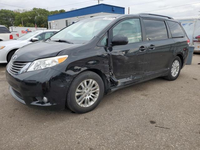 TOYOTA SIENNA XLE