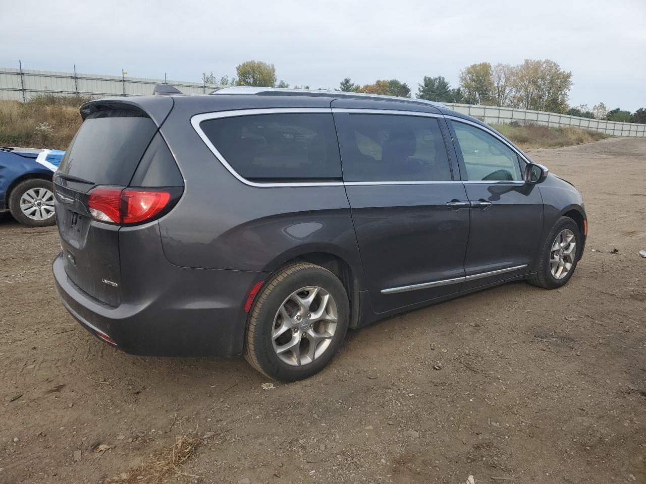 CHRYSLER PACIFICA LIMITED
