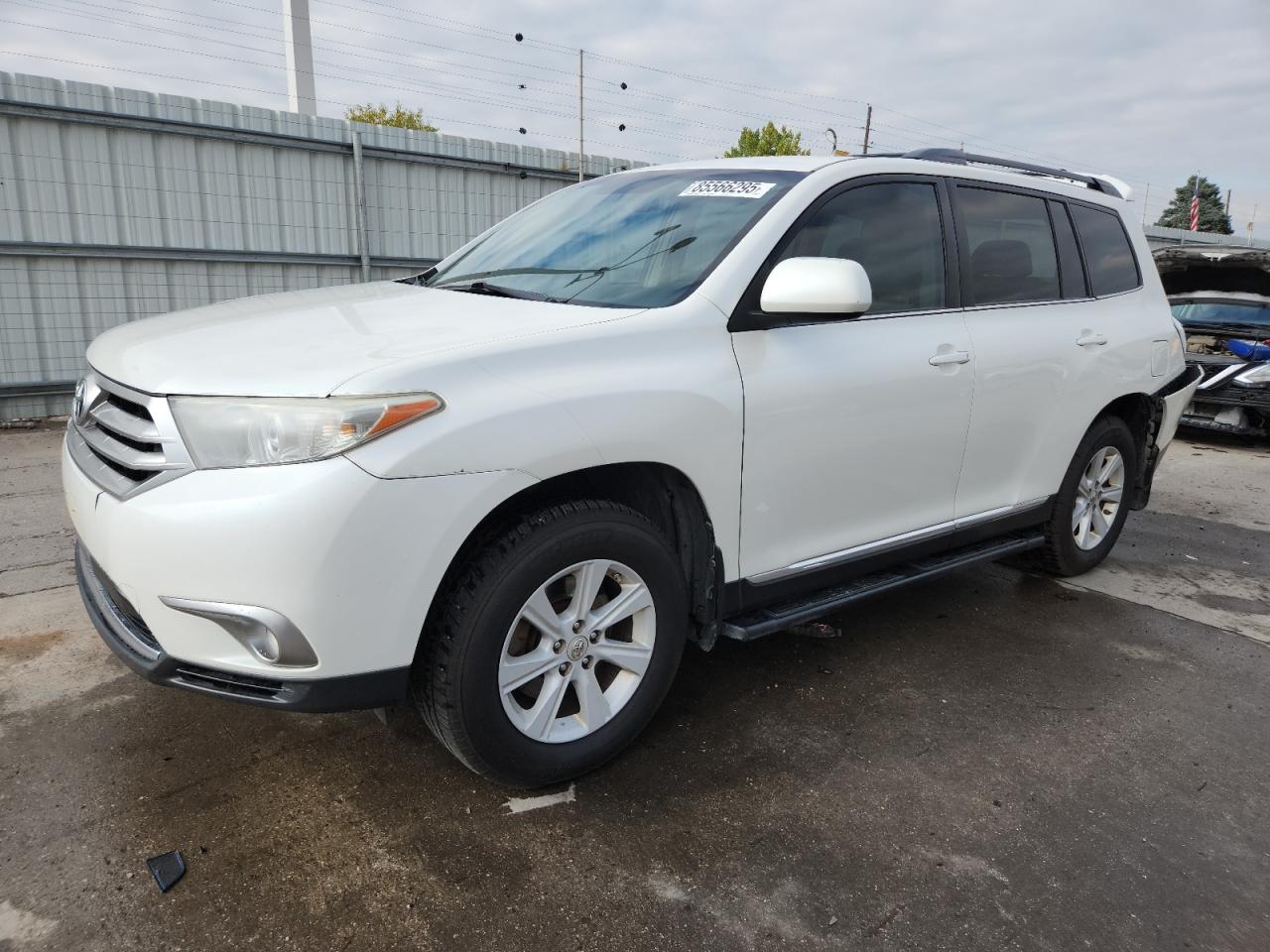 TOYOTA HIGHLANDER BASE