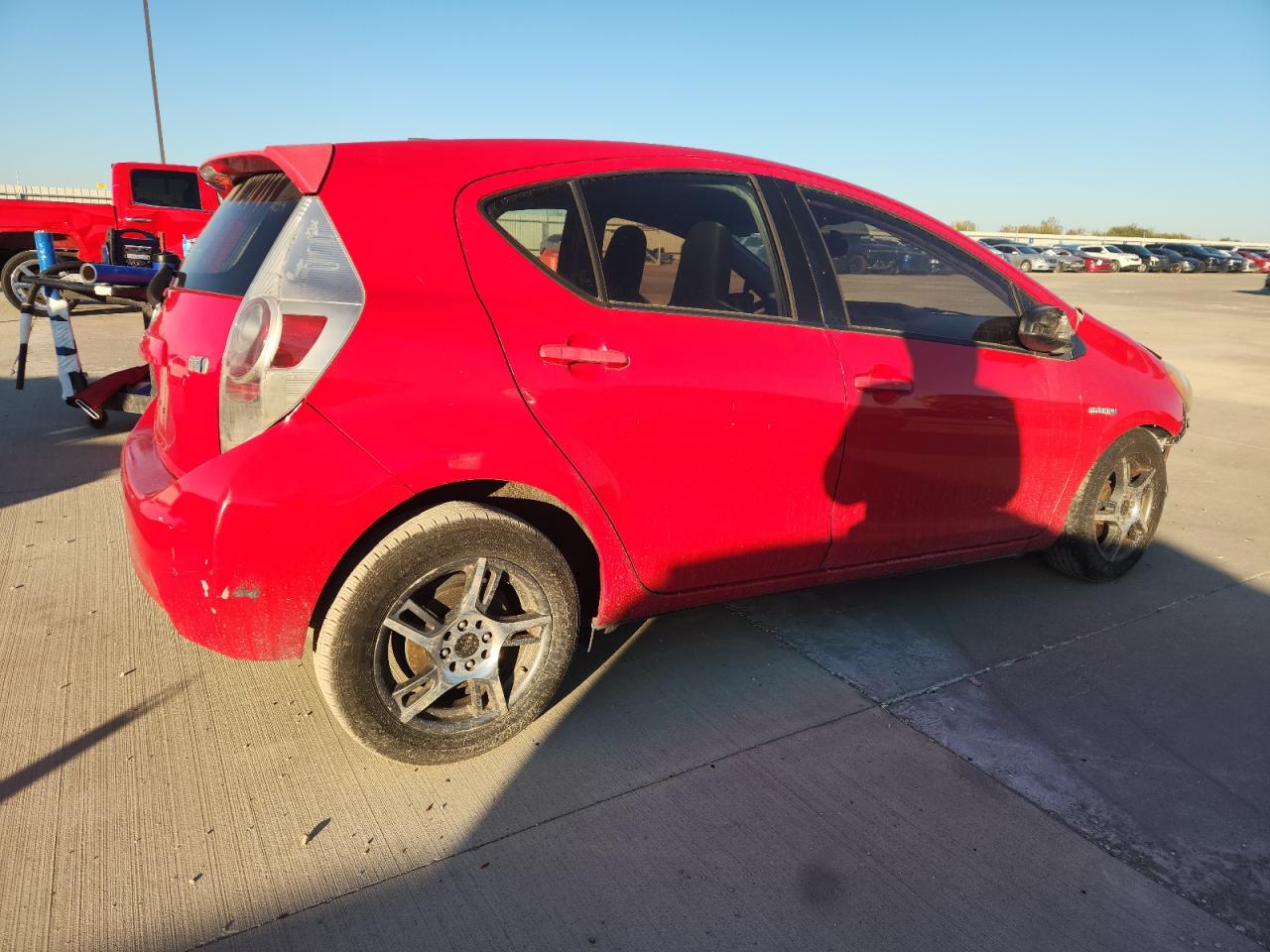 TOYOTA PRIUS C