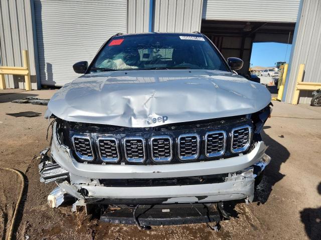 2025 JEEP COMPASS LI 3C4NJDCN3ST509877