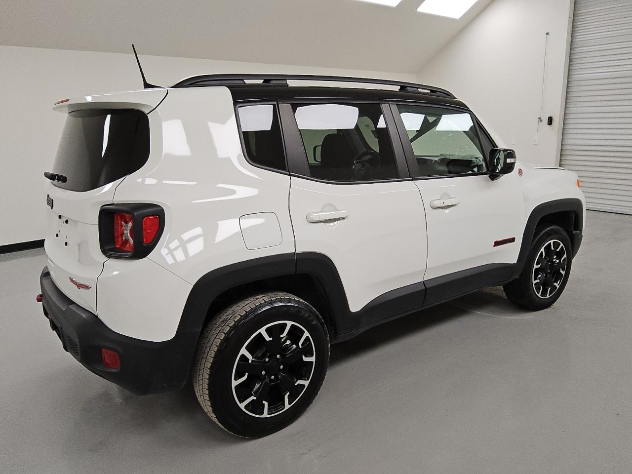 JEEP RENEGADE TRAILHAWK