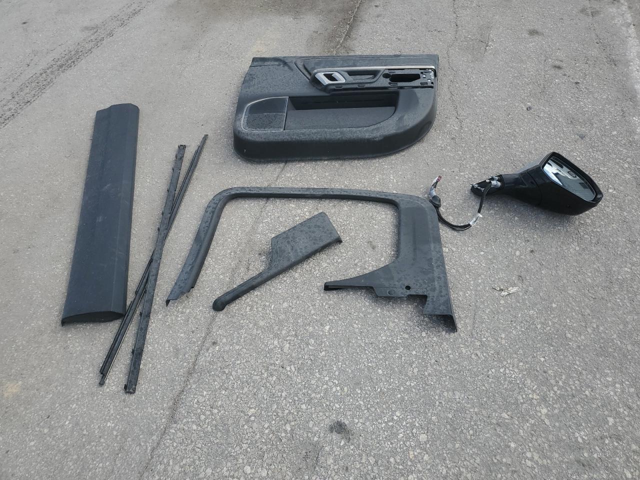 RIVIAN R1T ADVENTURE