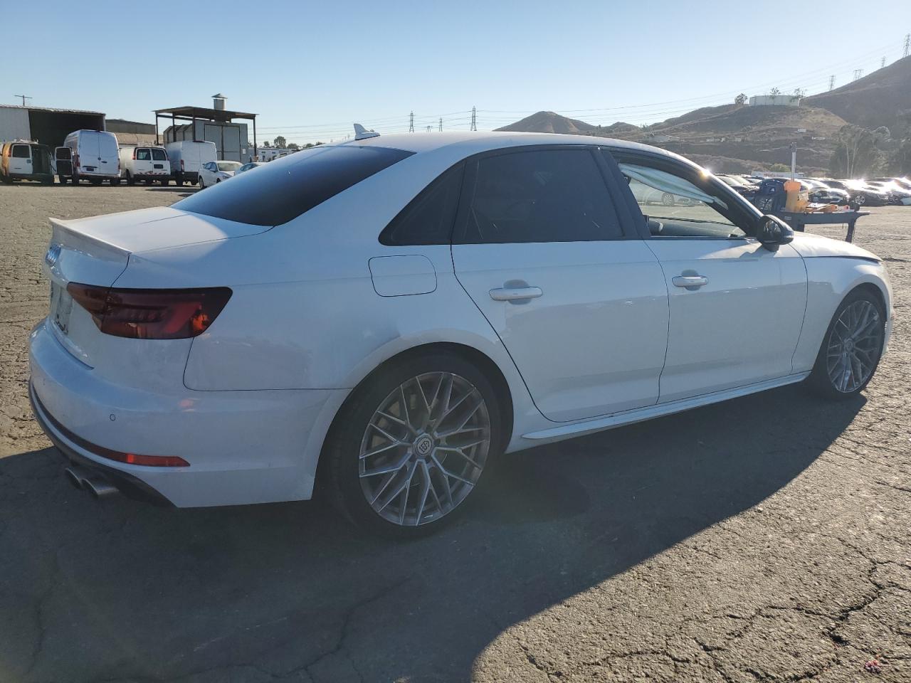 Lot #3319015453 2019 AUDI S4 PREMIUM