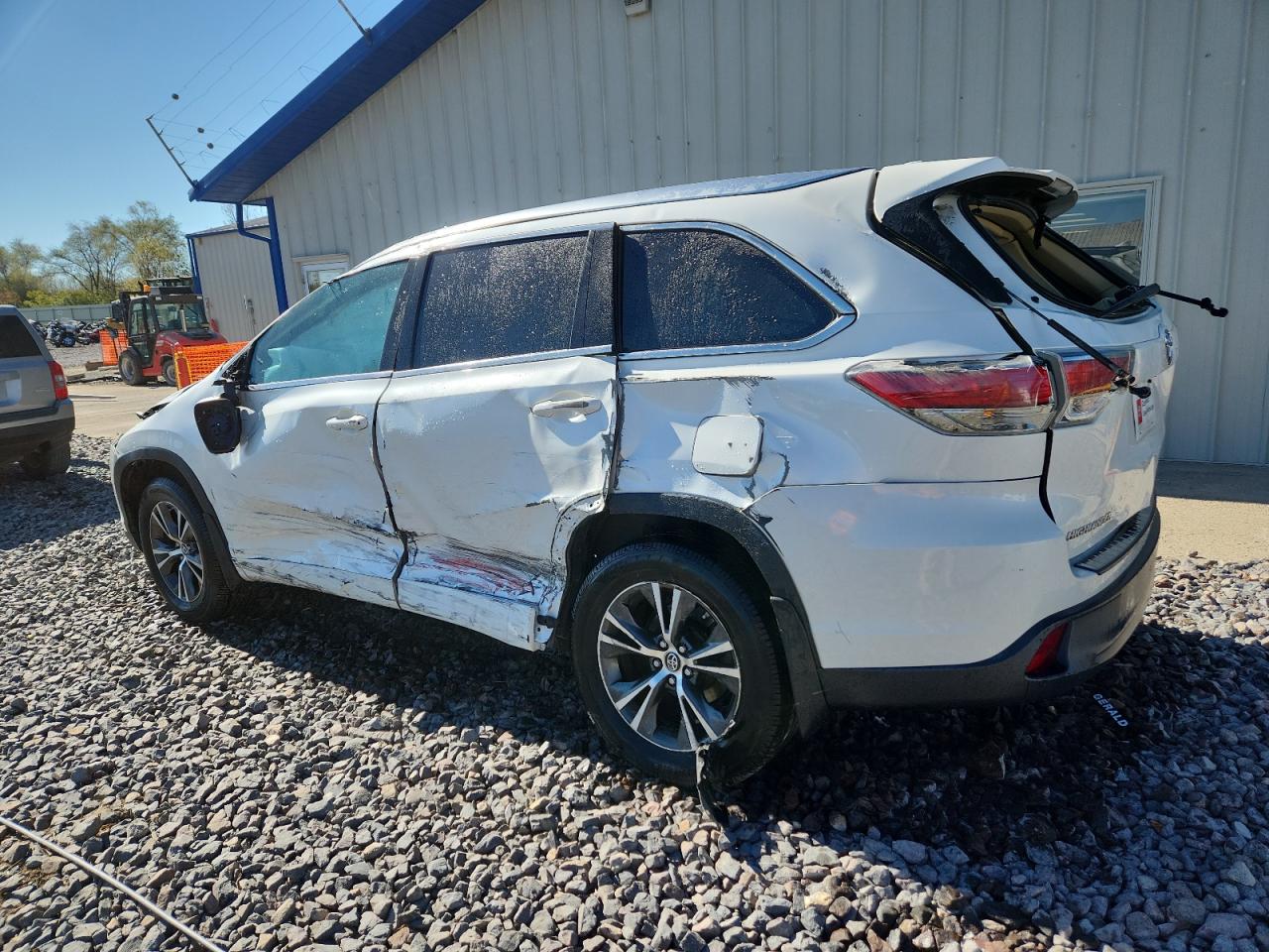 TOYOTA HIGHLANDER XLE