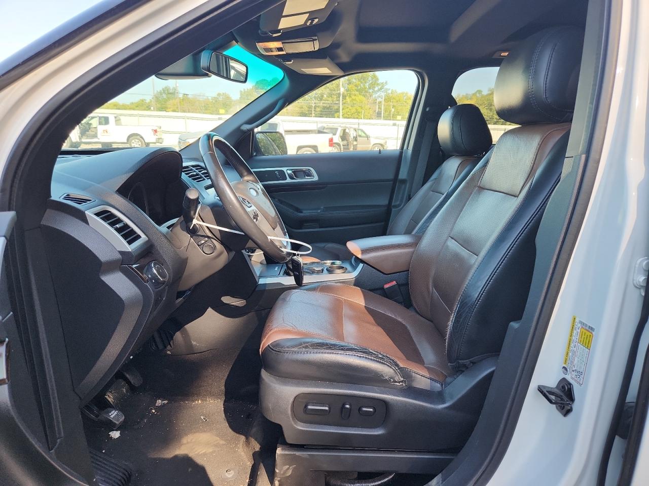 FORD EXPLORER LIMITED