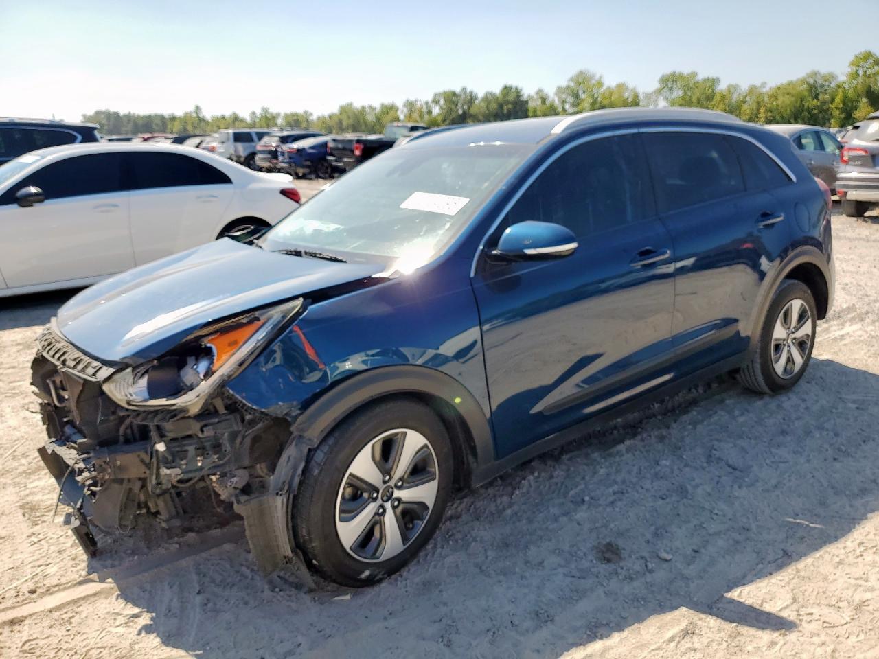 KIA NIRO EX