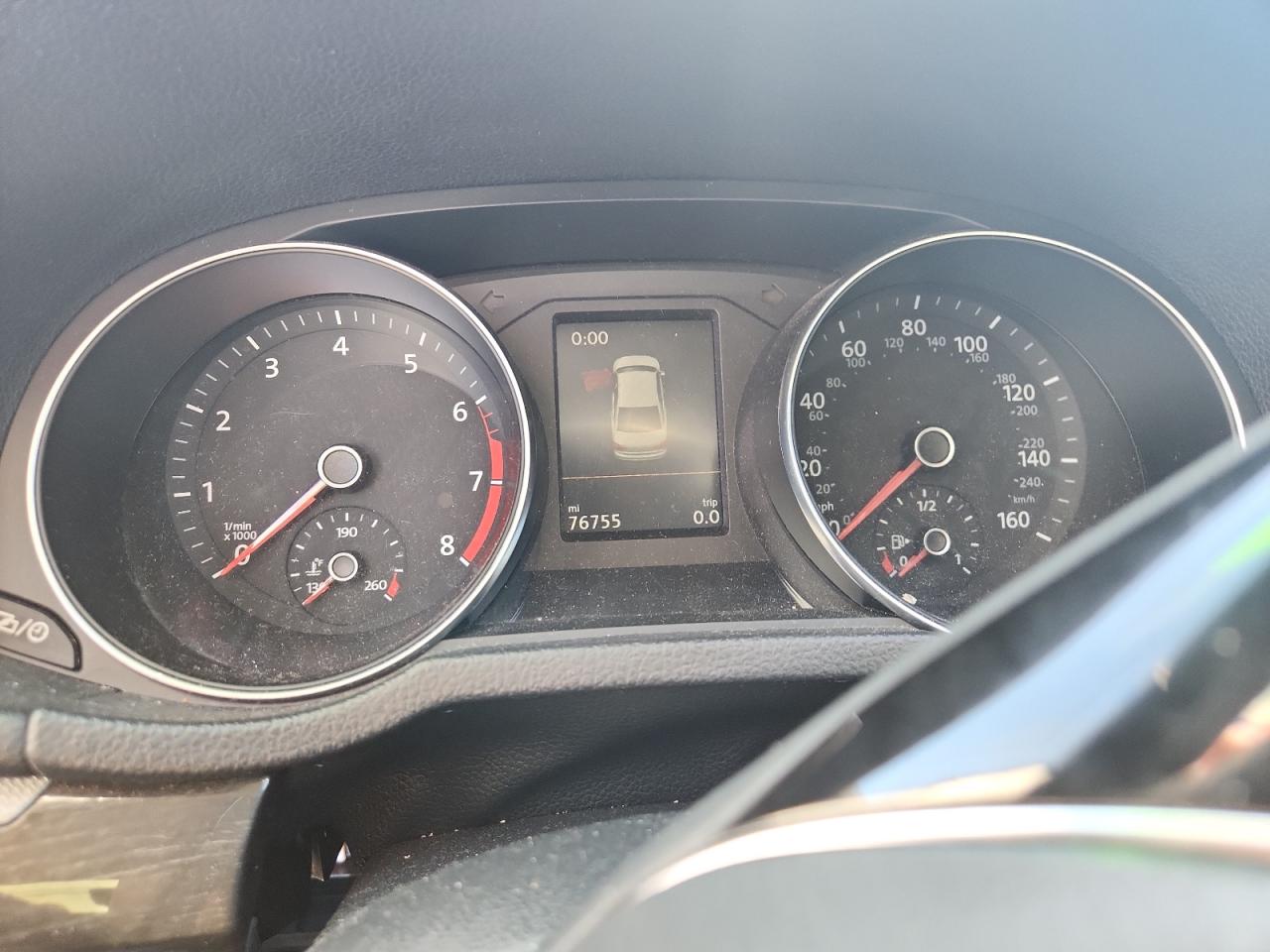 VOLKSWAGEN PASSAT SE