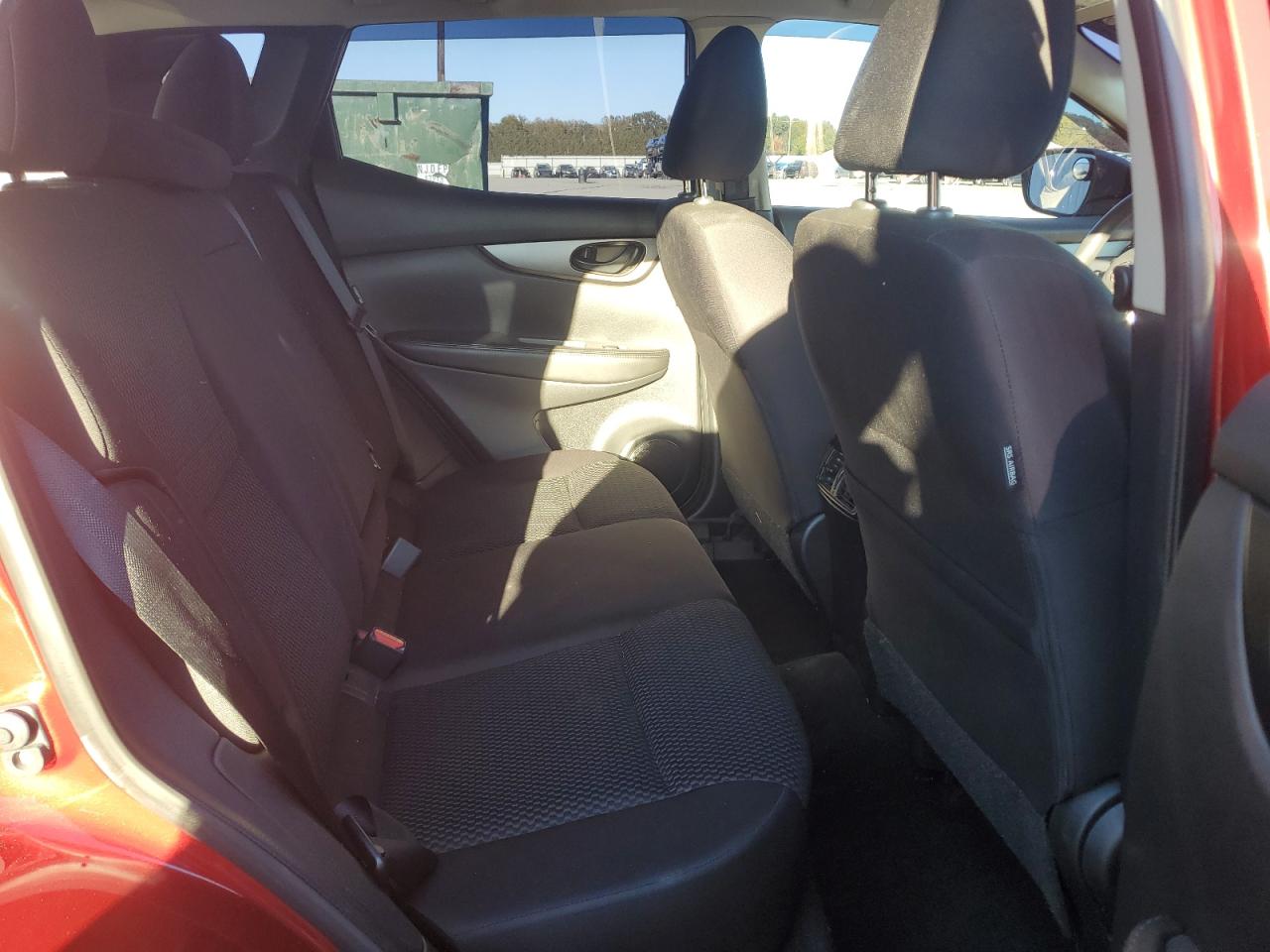 NISSAN ROGUE SPORT S