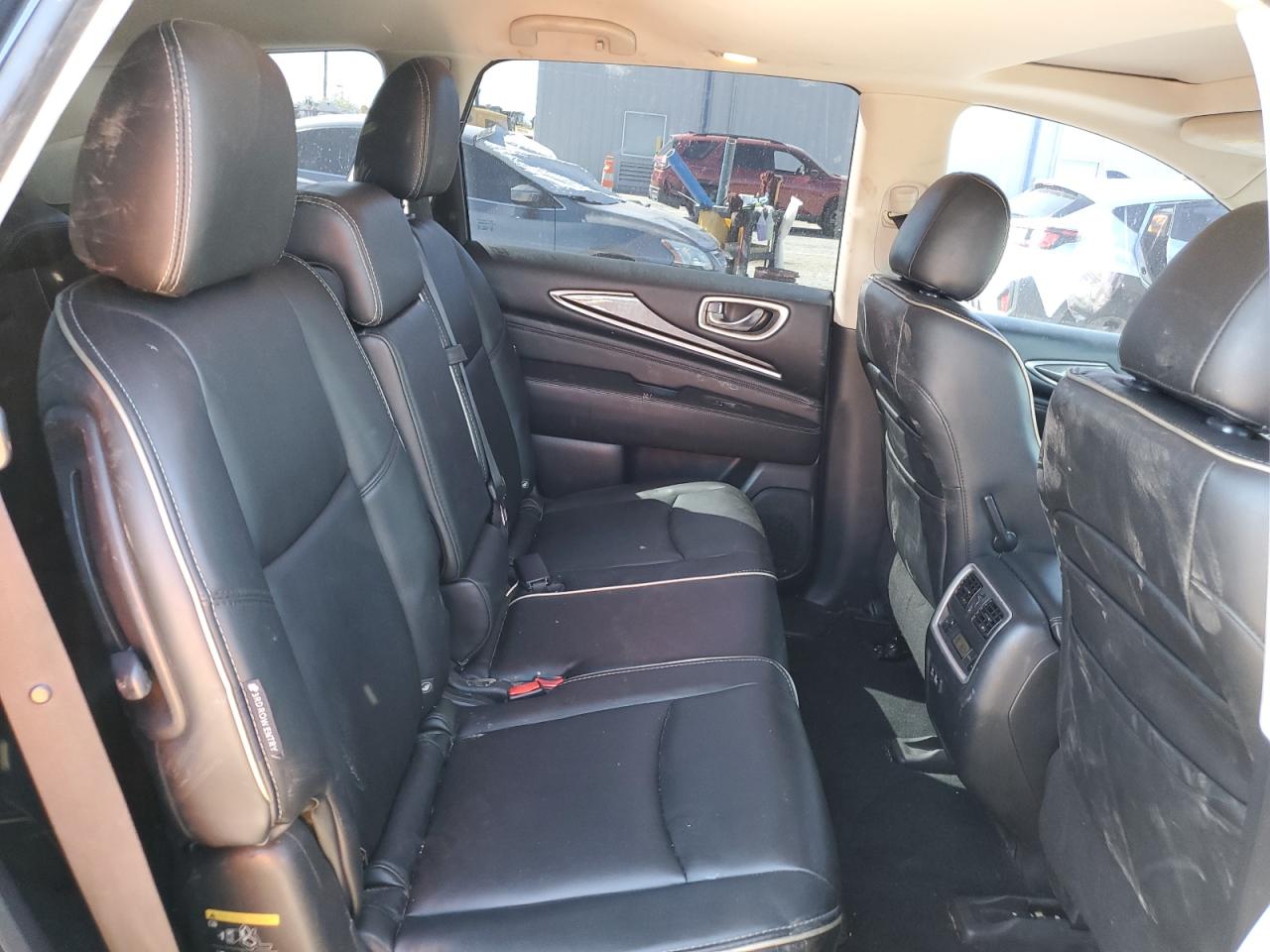 INFINITI QX60 LUXE
