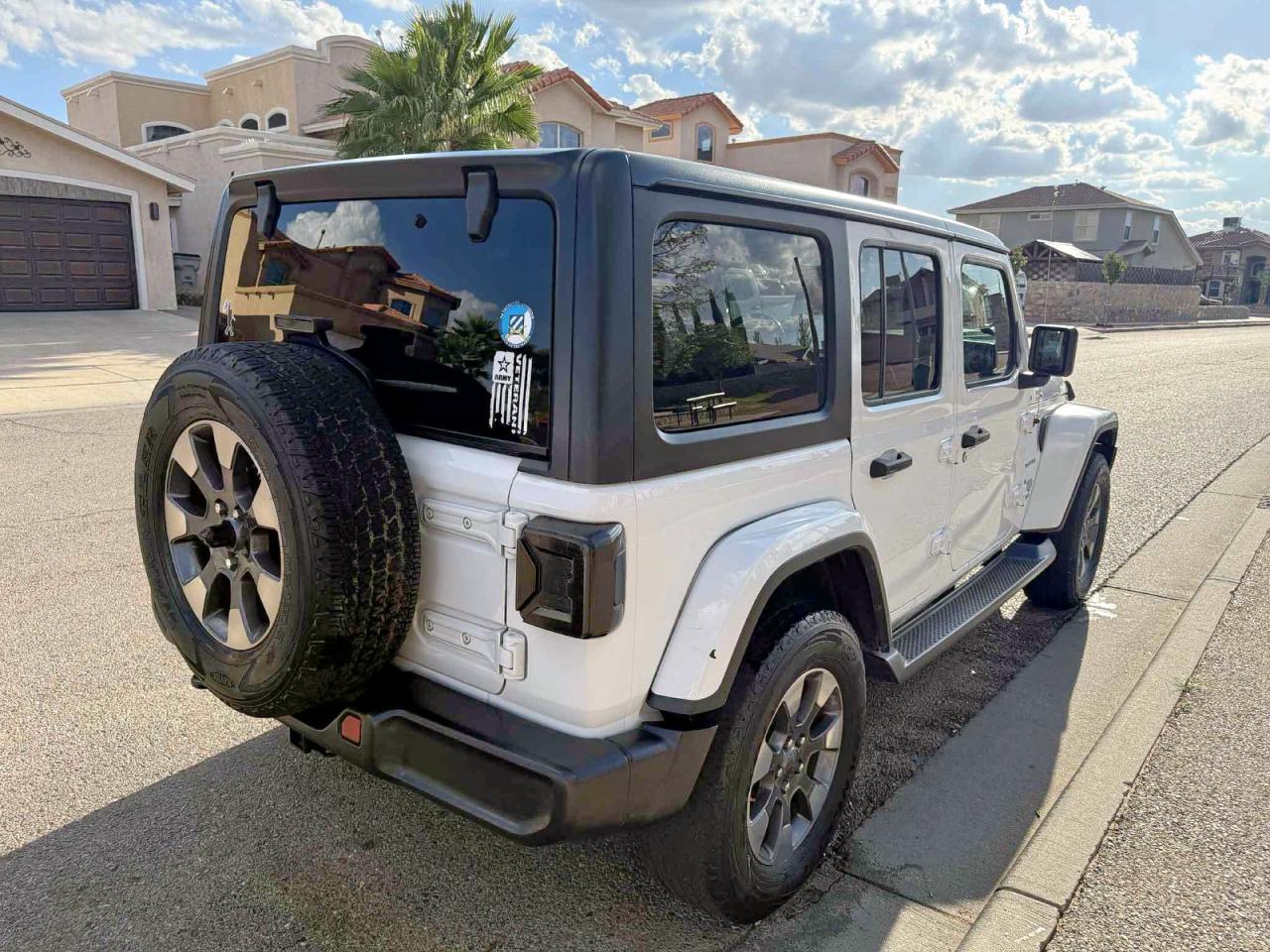 JEEP WRANGLER SAHARA