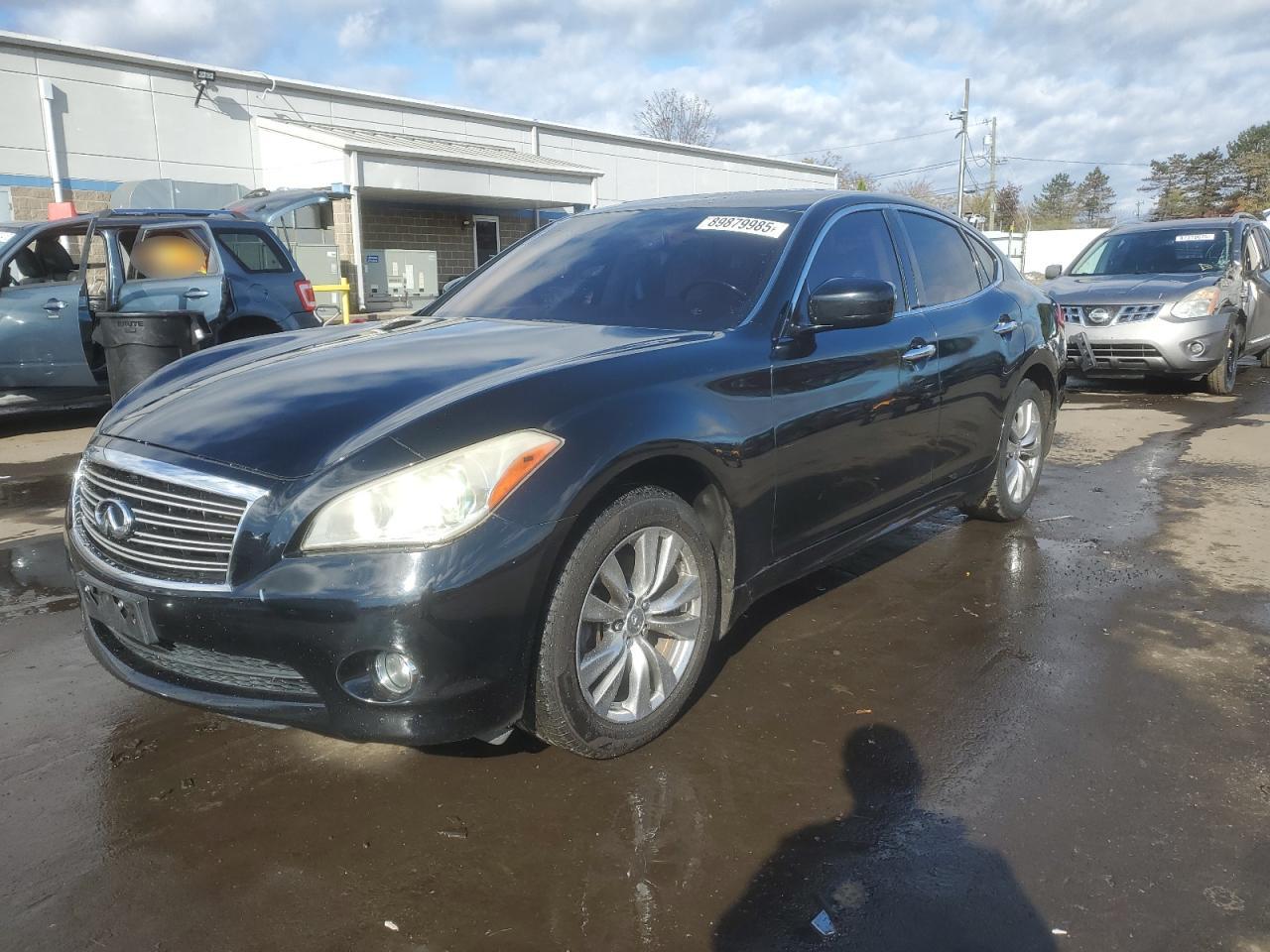 INFINITI M37 X