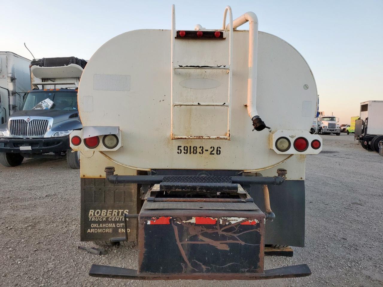 FORD F-750 SUPER DUTY