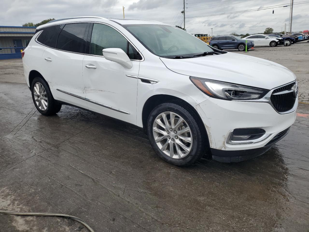 BUICK ENCLAVE ESSENCE