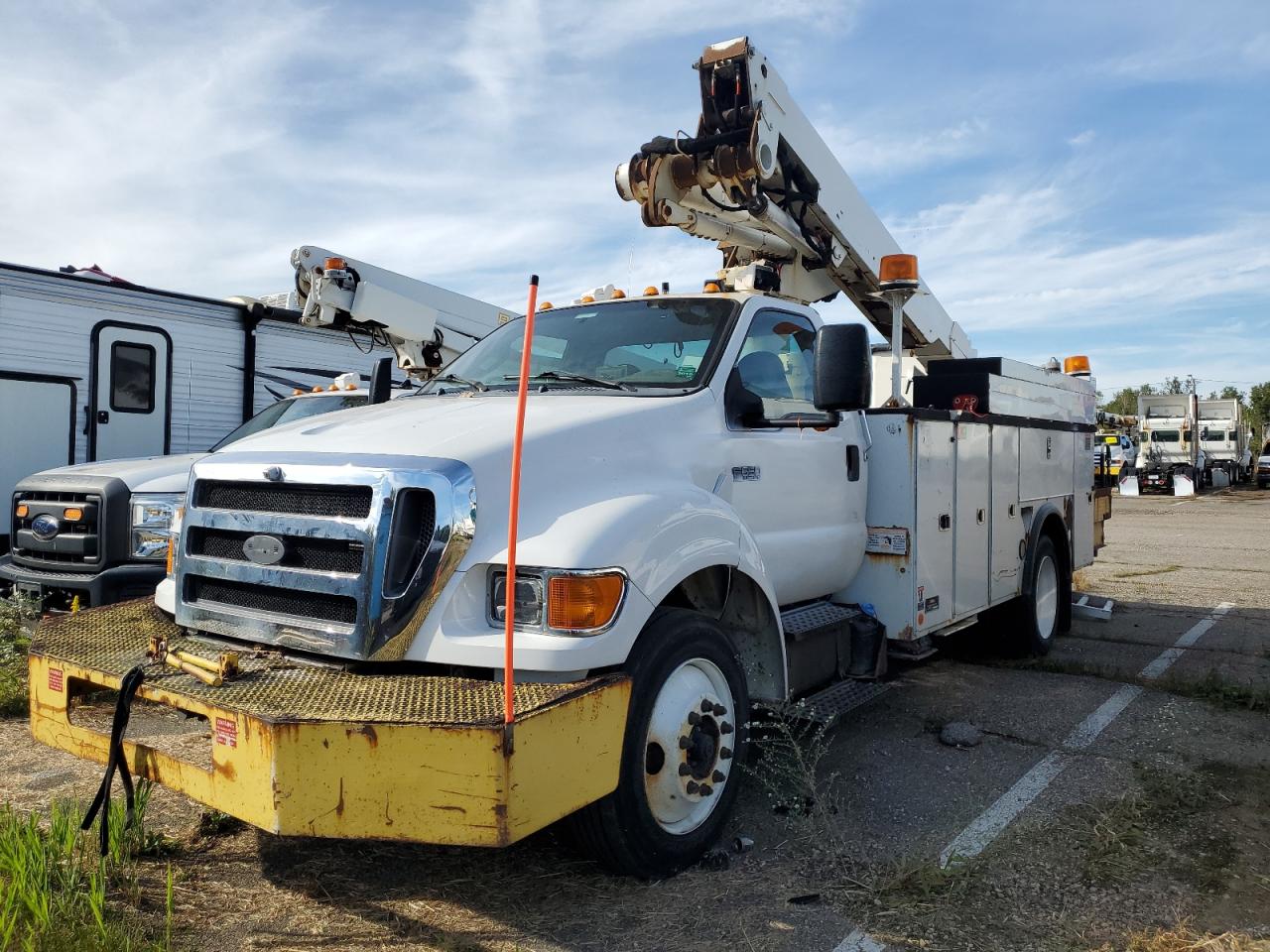 FORD F650 SUPER DUTY