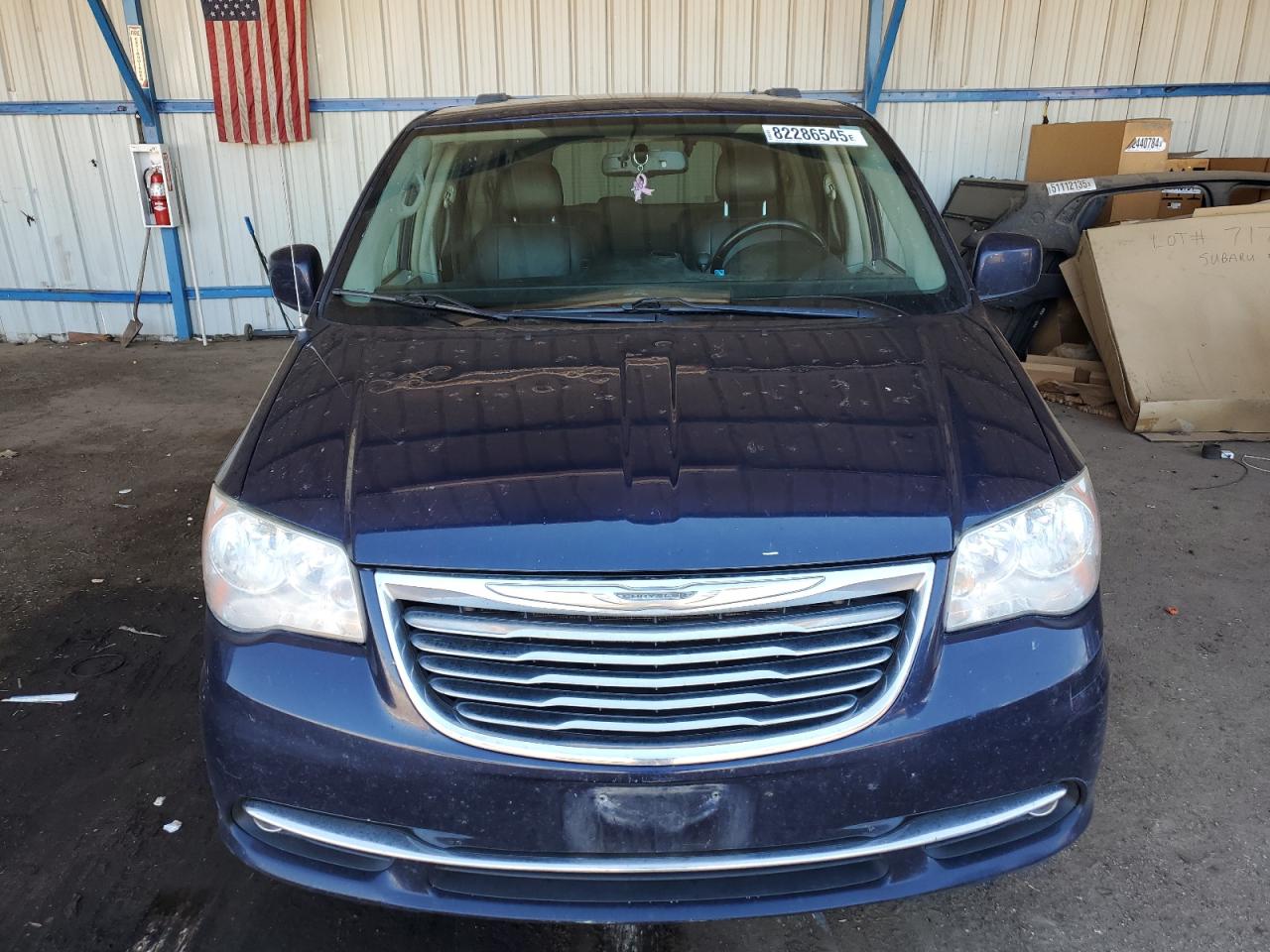 CHRYSLER TOWN & COUNTRY TOURING