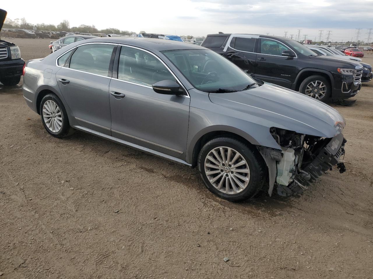 VOLKSWAGEN PASSAT SE