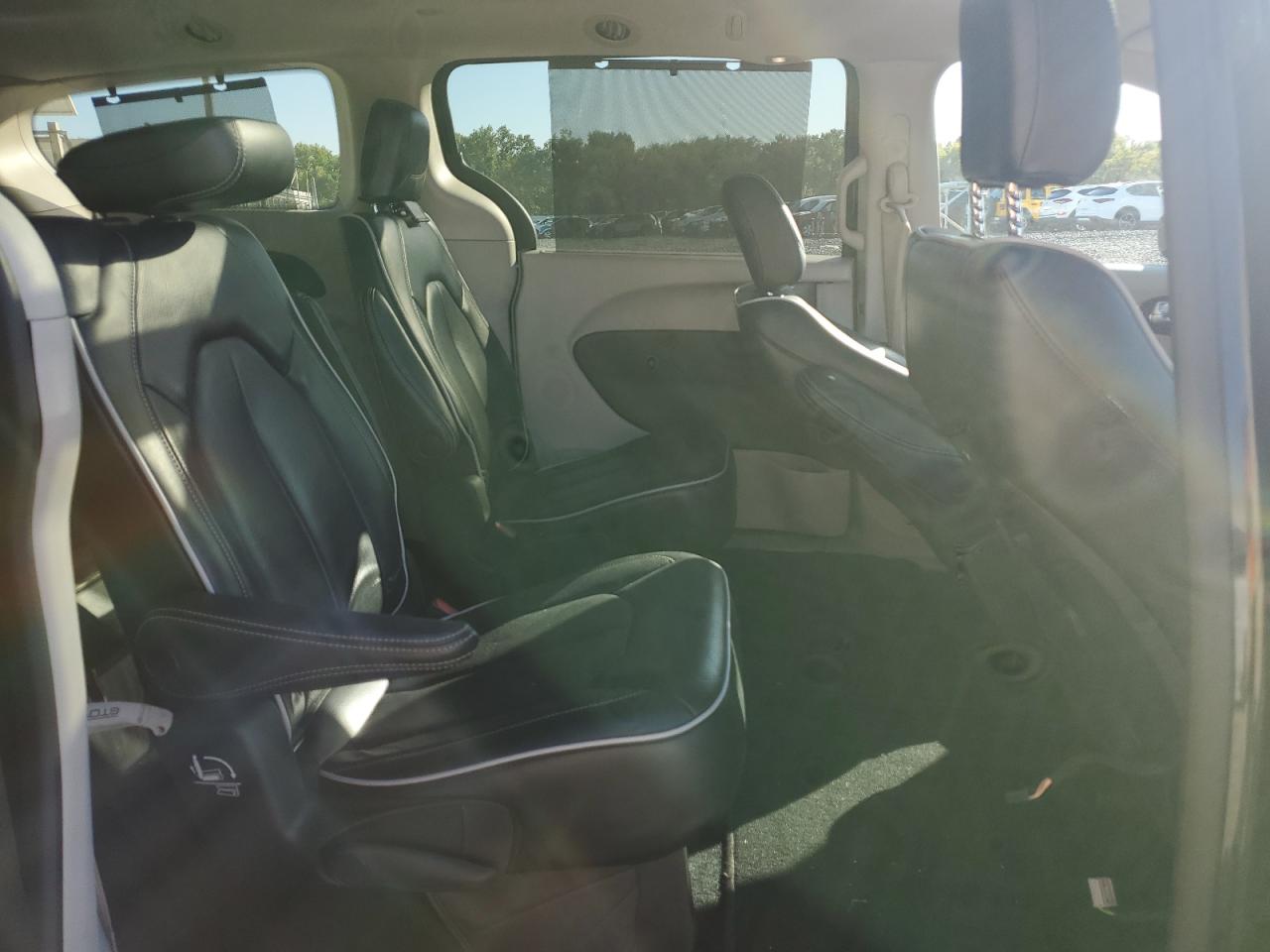 CHRYSLER PACIFICA LIMITED