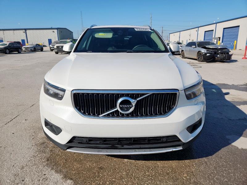 2021 VOLVO XC40 T5 MO - YV4162UK0M2447154