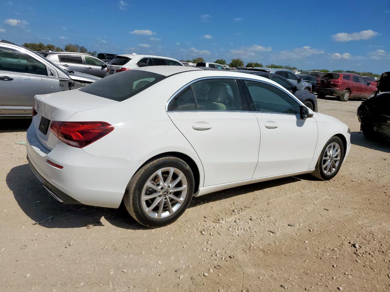 MERCEDES-BENZ A-CLASS 220