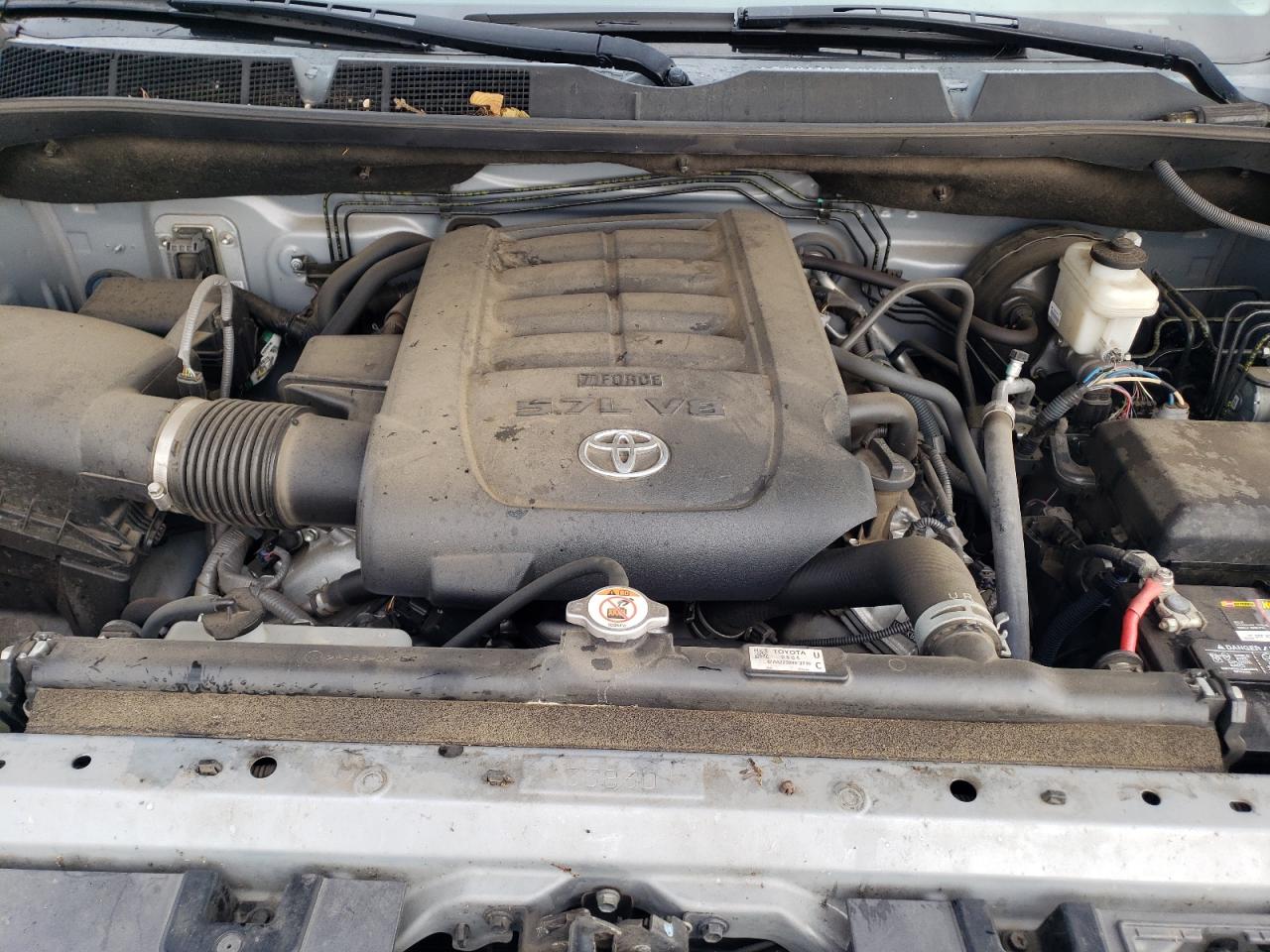 TOYOTA TUNDRA DOUBLE CAB SR