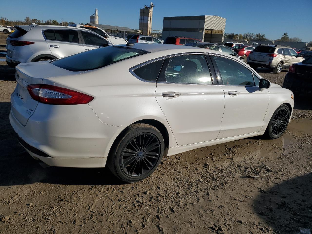 FORD FUSION SE