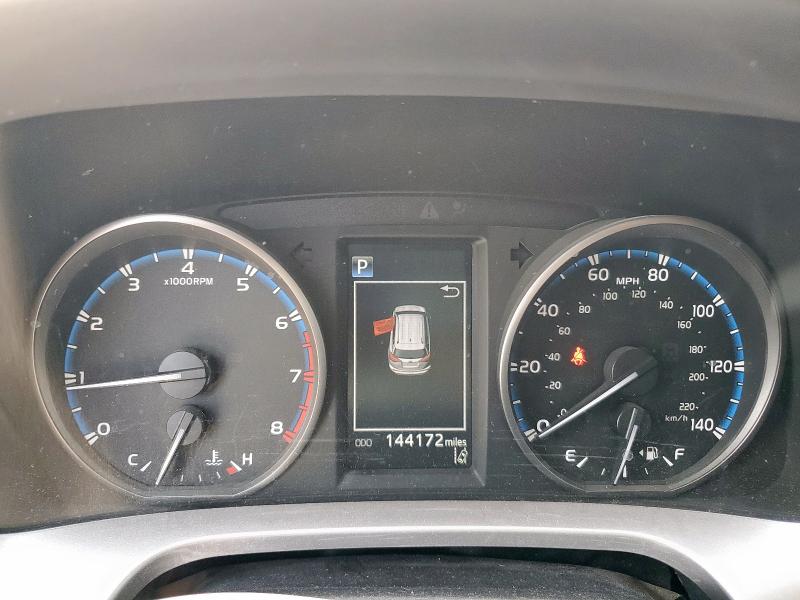 2017 TOYOTA RAV4 XLE - JTMWFREV6HD097372