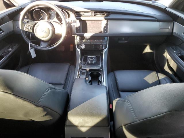 2017 JAGUAR XF PREMIUM SAJBD4BV1HCY38062
