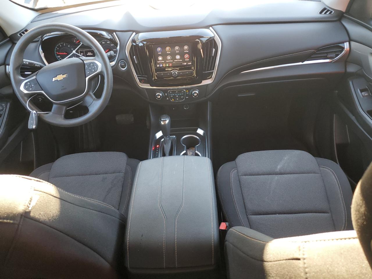 CHEVROLET TRAVERSE LS