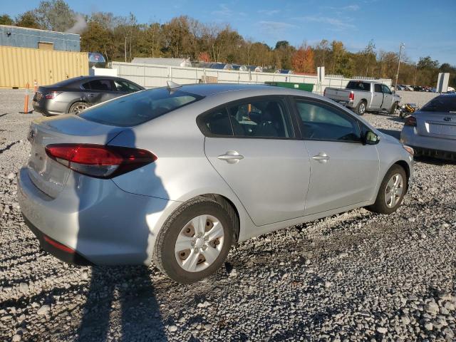 2017 KIA FORTE LX - 3KPFK4A72HE037108