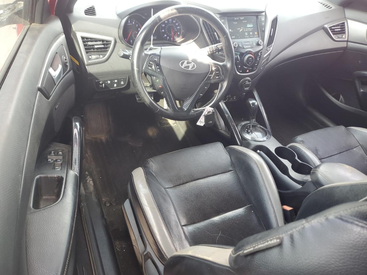 HYUNDAI VELOSTER TURBO