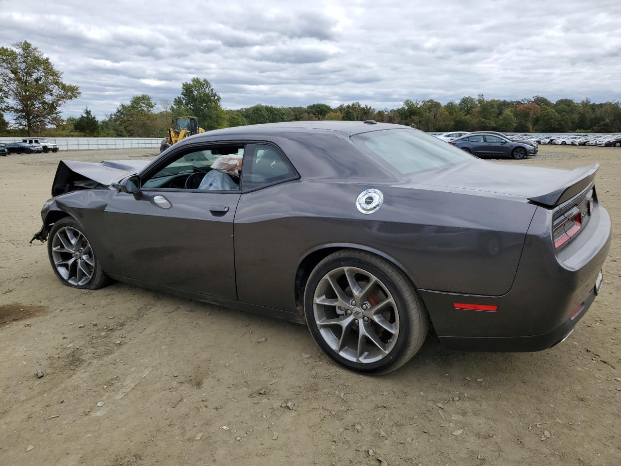 Lot #3310396953 2023 DODGE CHALLENGER