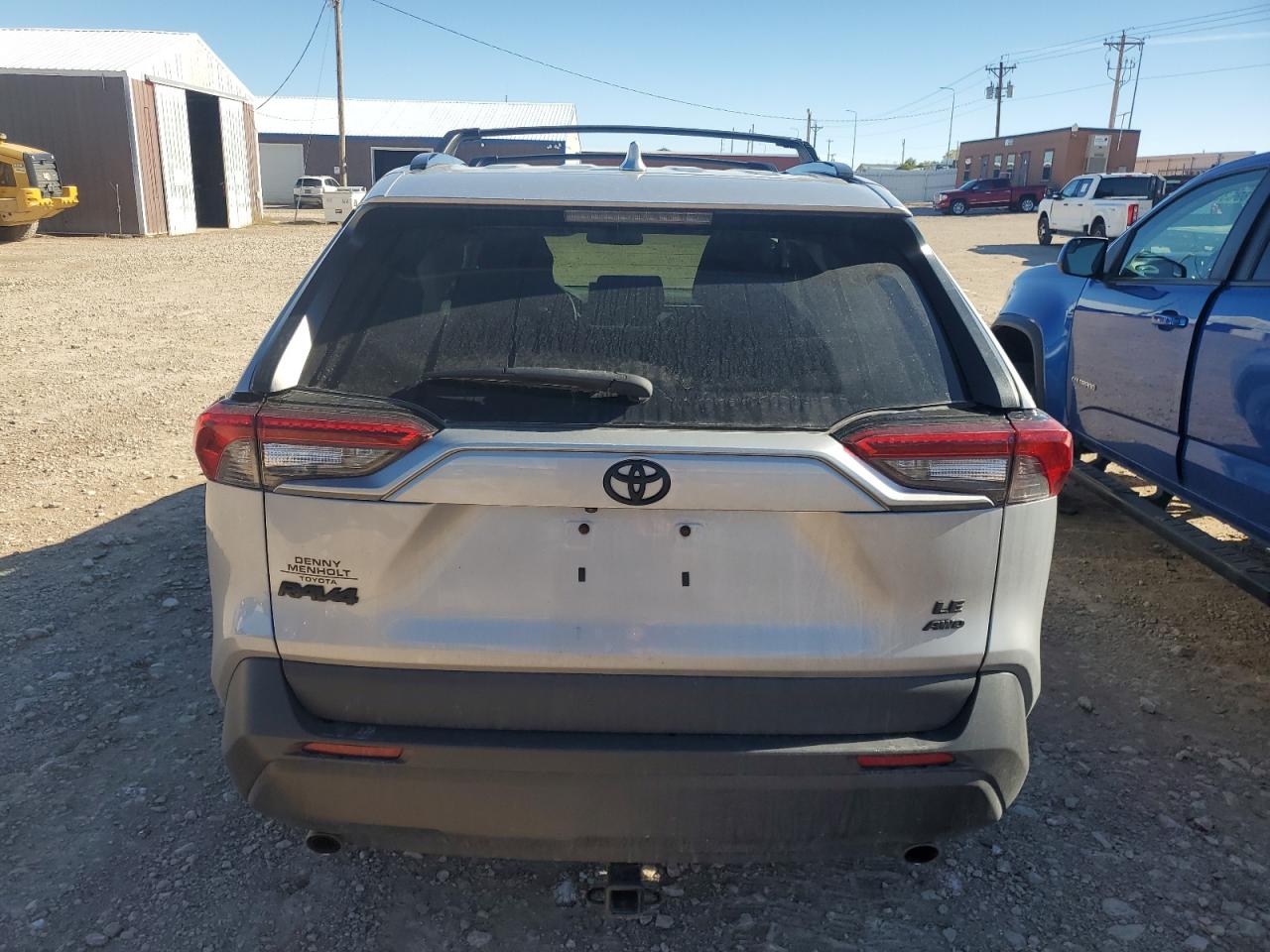 TOYOTA RAV4 LE