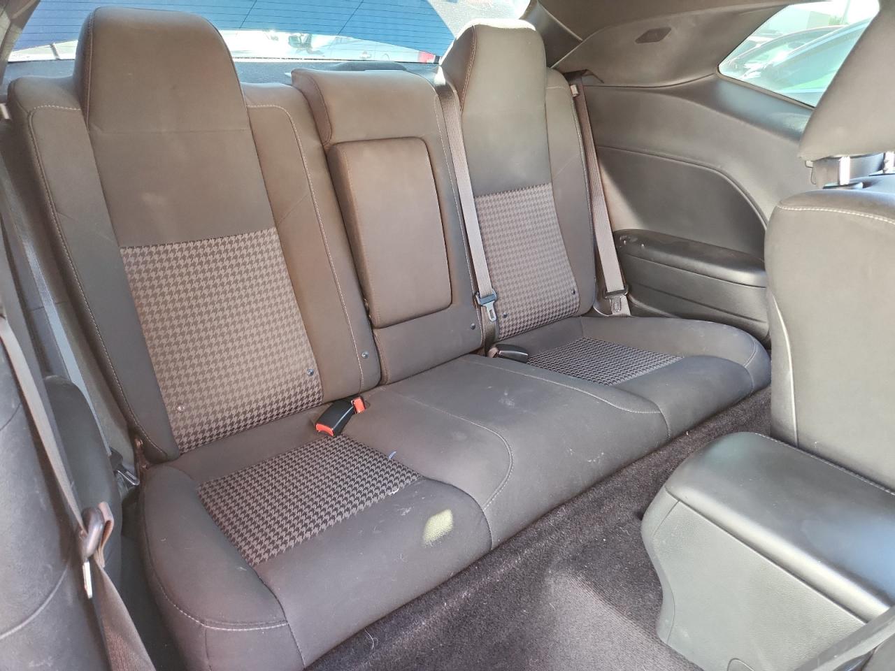 Lot #3318283843 2019 DODGE CHALLENGER