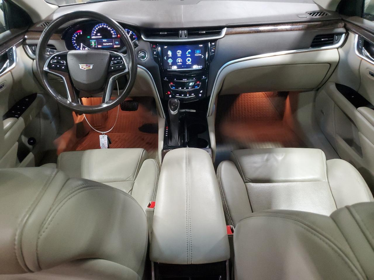 CADILLAC XTS LUXURY COLLECTION