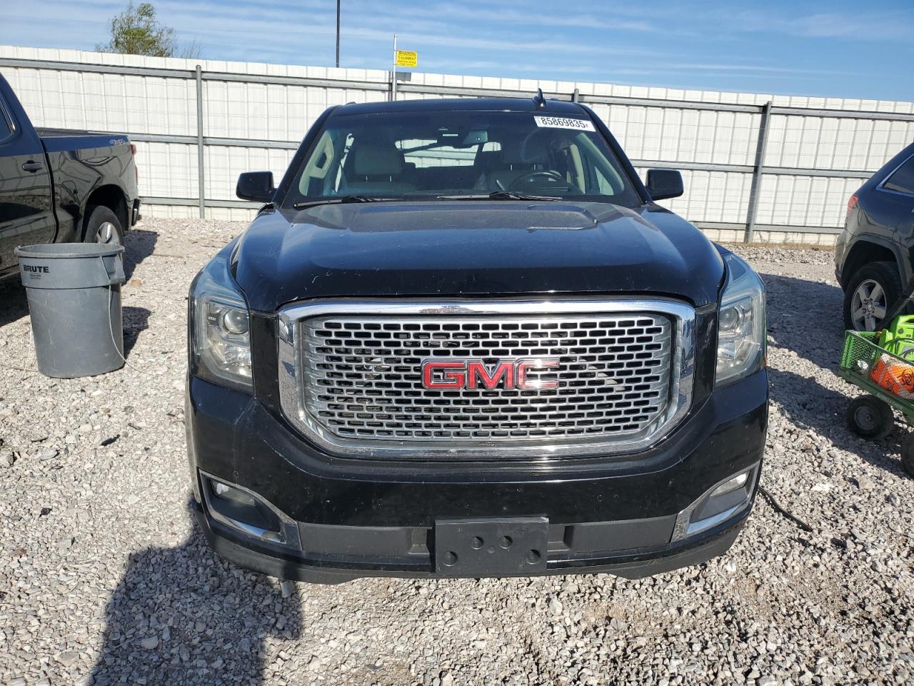 GMC YUKON DENALI