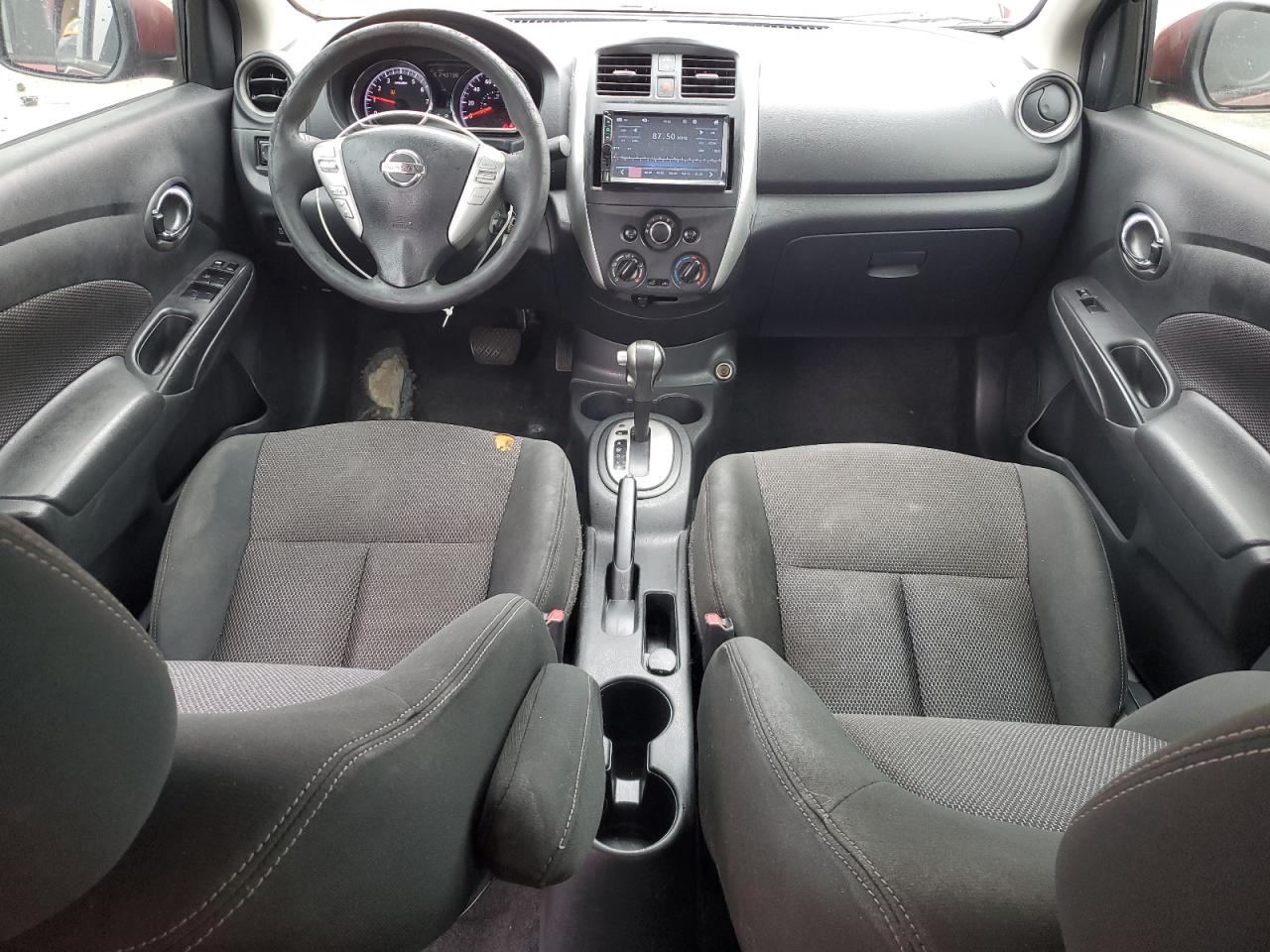 NISSAN VERSA S