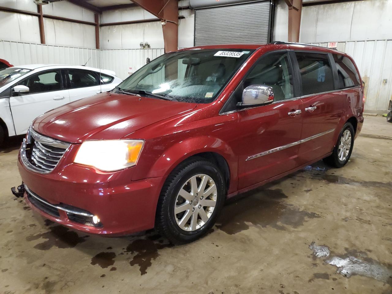 CHRYSLER TOWN & COUNTRY TOURING L