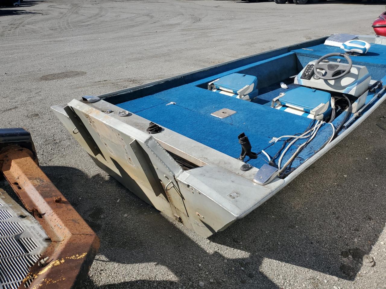 Lot #3287709008 1984 ALUMACRAFT BOAT