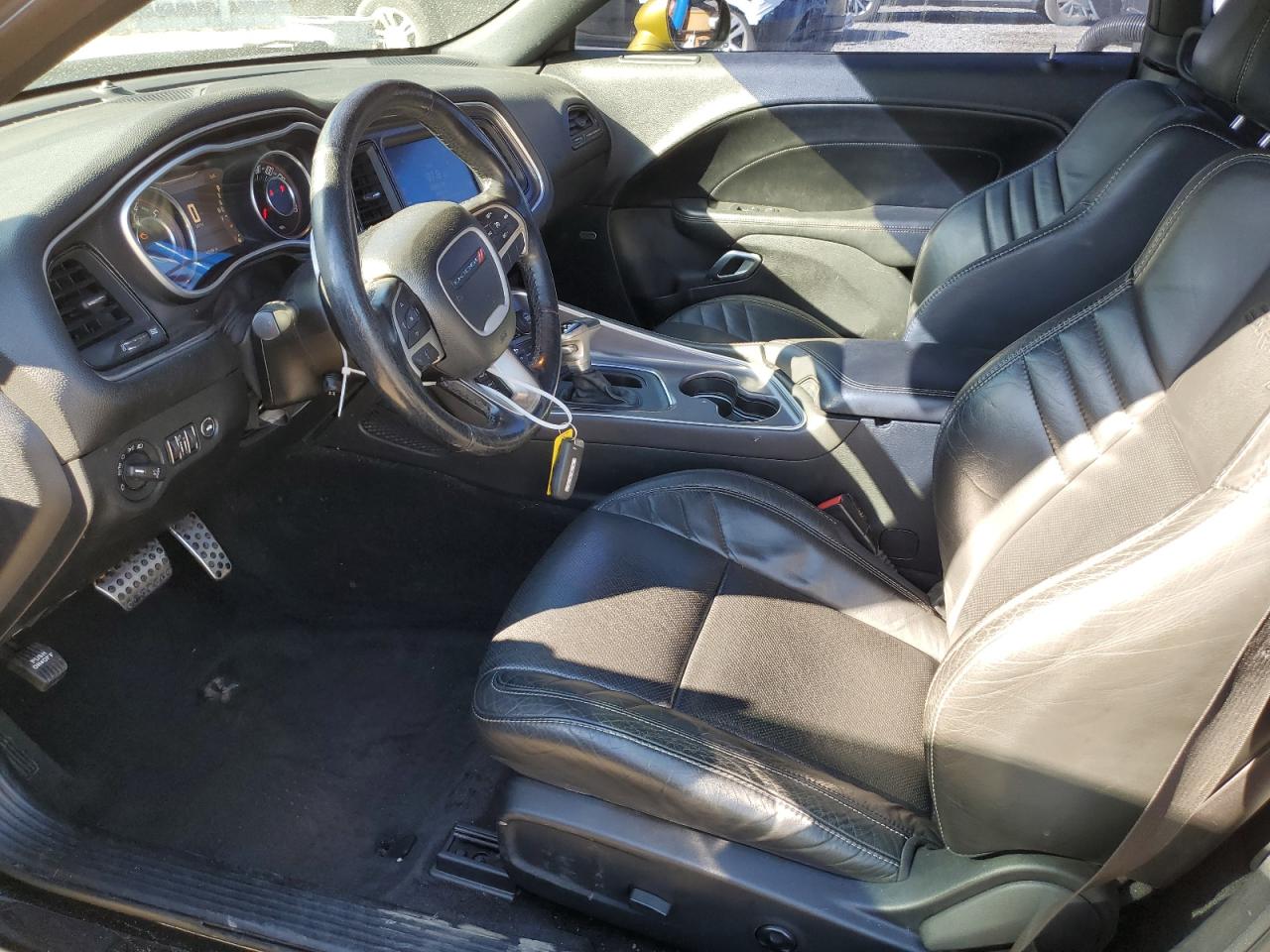 DODGE CHALLENGER SXT PLUS