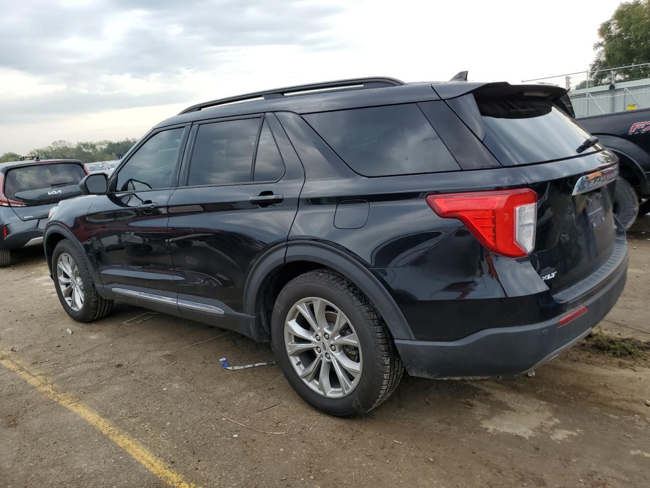 FORD EXPLORER XLT