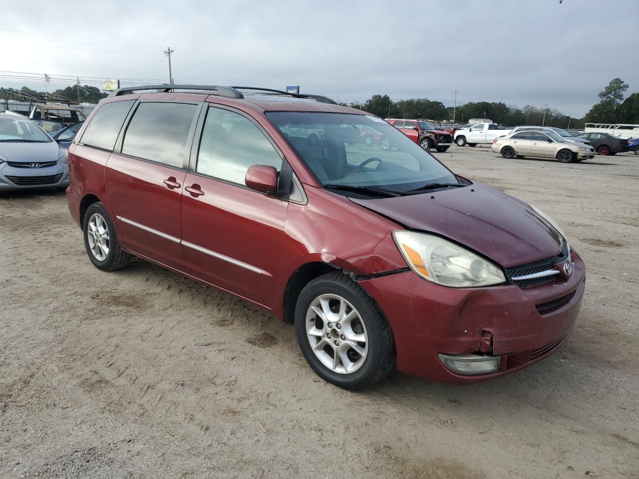 Lot #3297172885 2005 TOYOTA SIENNA XLE