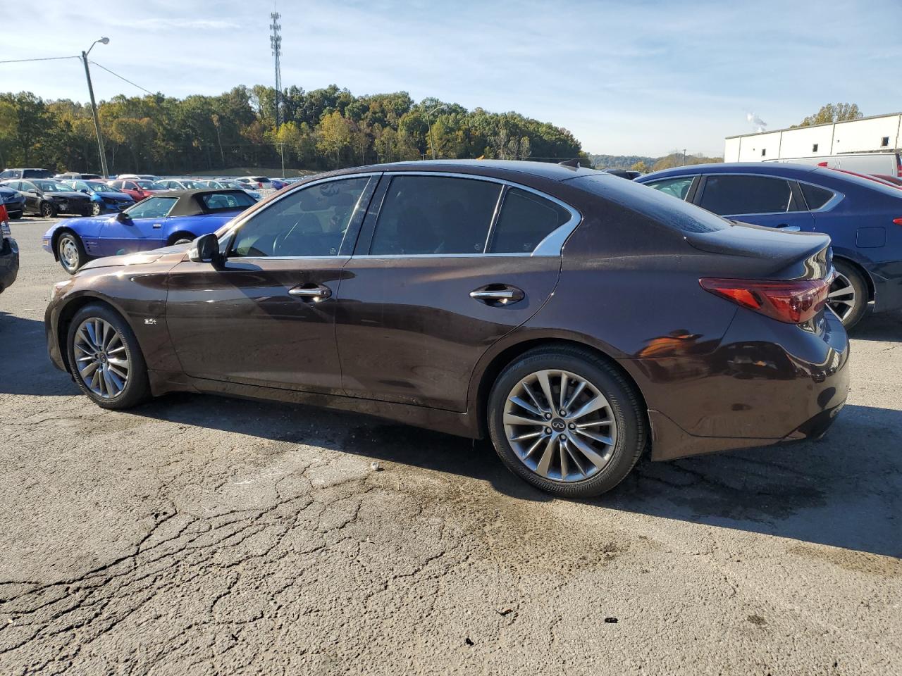 INFINITI Q50 PURE