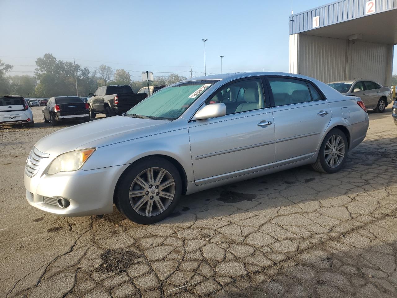 Lot #3263760142 2008 TOYOTA AVALON XL