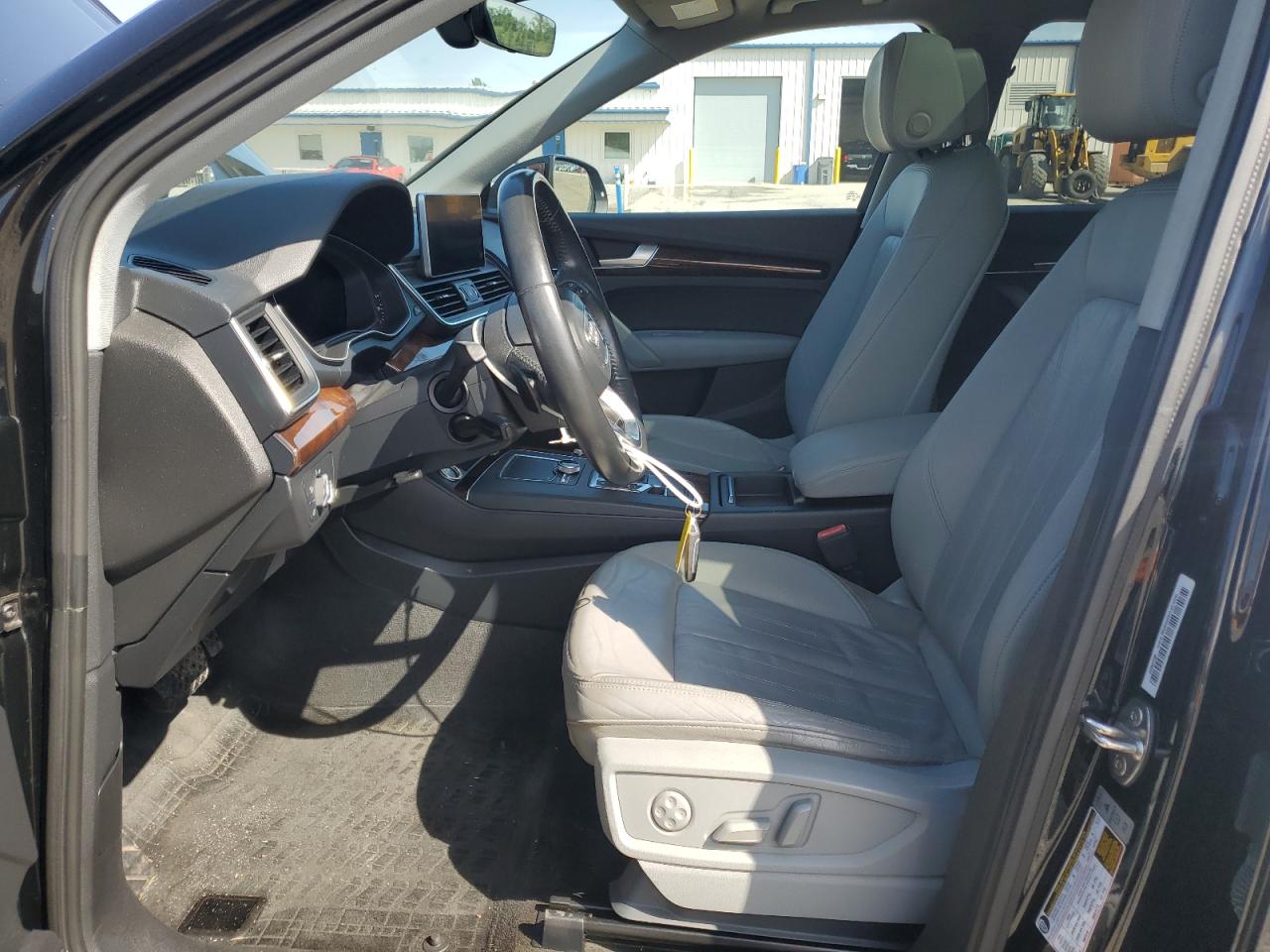 AUDI Q5 PREMIUM PLUS