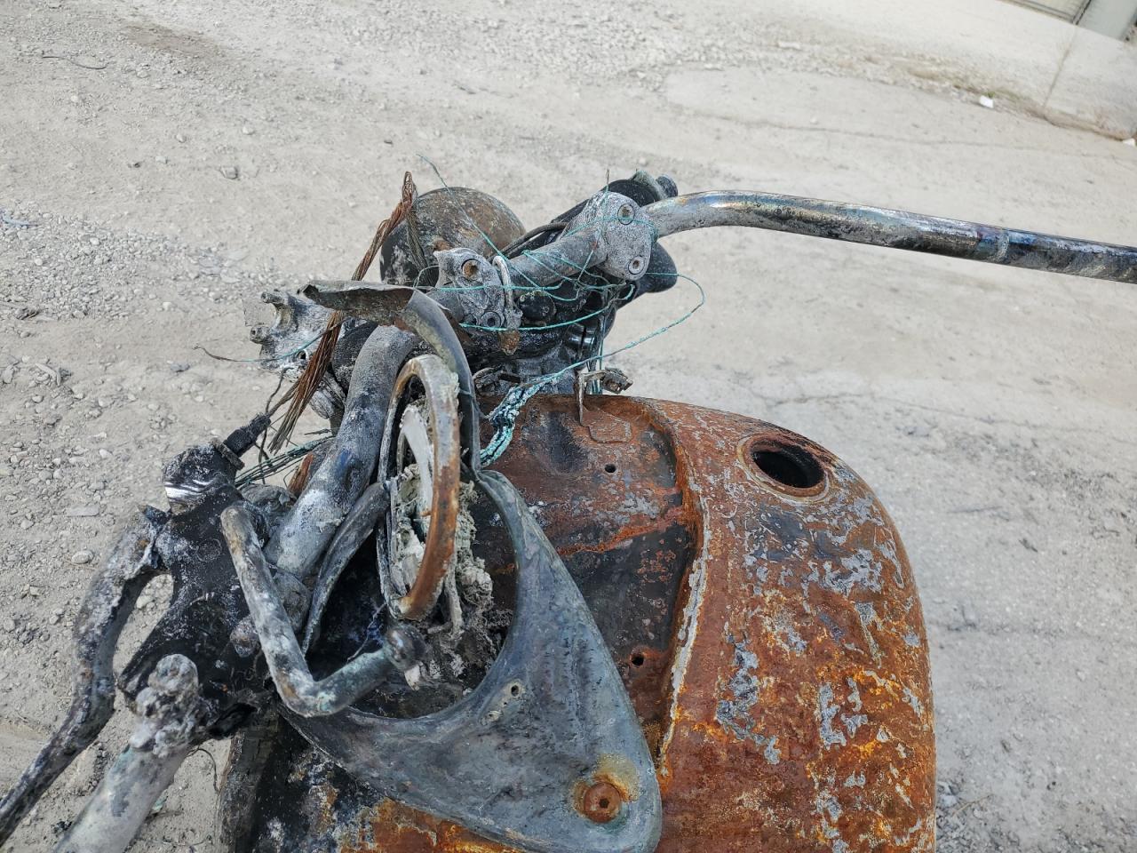 Lot #3280141325 2014 TRIUMPH MOTORCYCLE THUNDERBIR